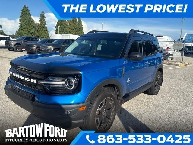 2022 Ford Bronco Sport Outer Banks — photo 1 of 12