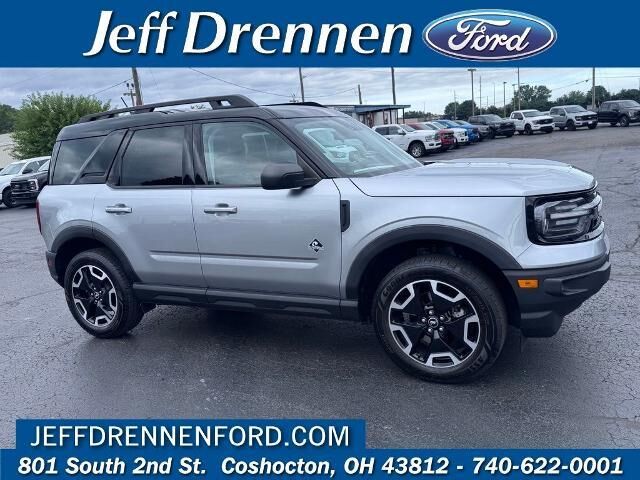 2022 Ford Bronco Sport Outer Banks — photo 1 of 26