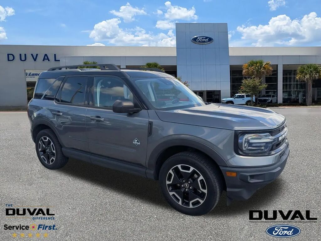 2022 Ford Bronco Sport Outer Banks — photo 1 of 40