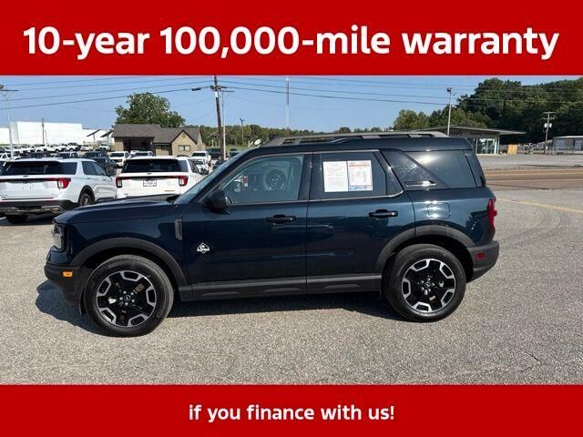 2023 Ford Bronco Sport Outer Banks — photo 1 of 27