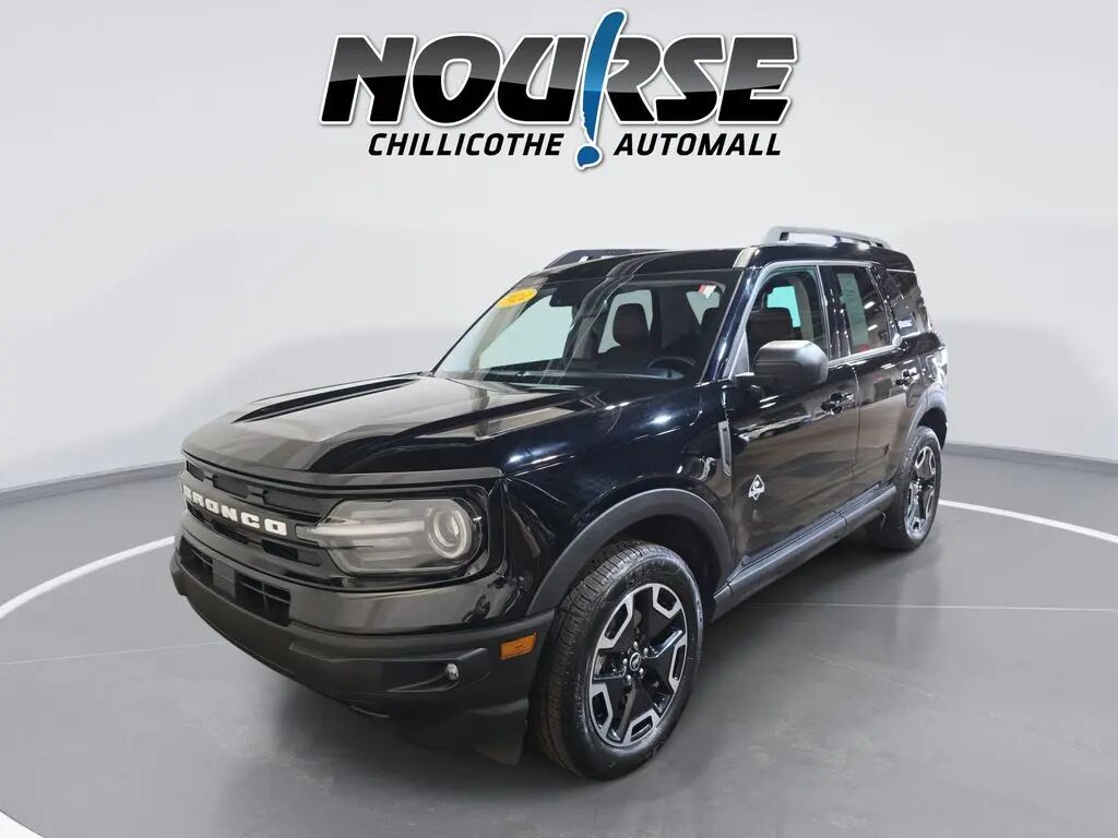 2024 Ford Bronco Sport Outer Banks — photo 1 of 8