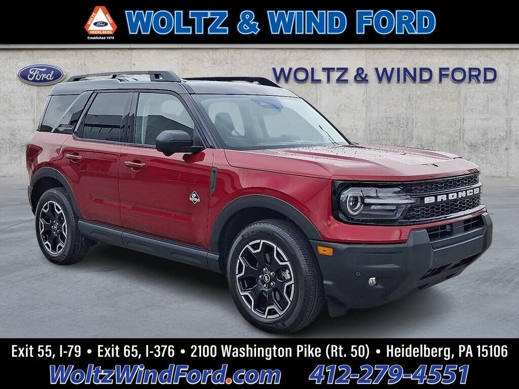 2025 Ford Bronco Sport Outer Banks — photo 1 of 2