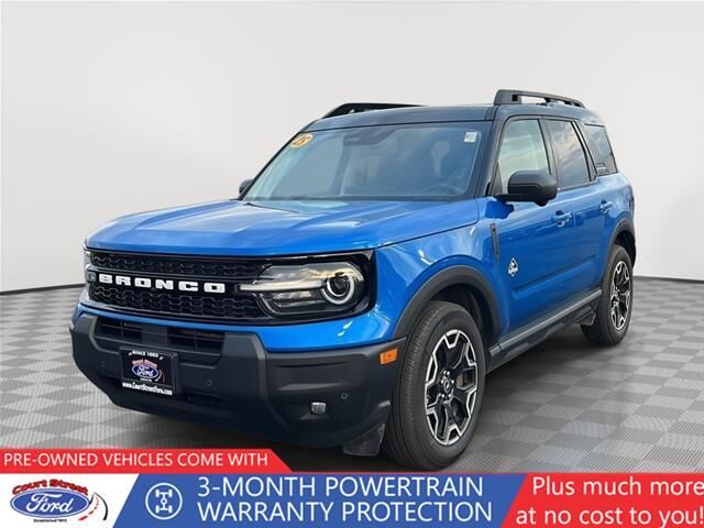 2025 Ford Bronco Sport Outer Banks — photo 1 of 13