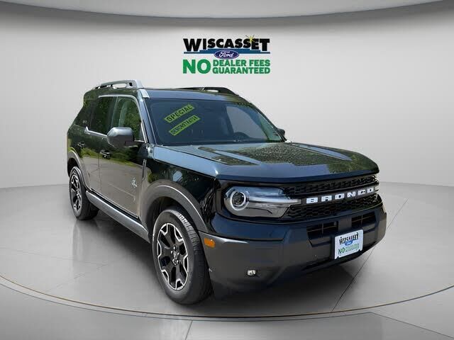 2025 Ford Bronco Sport Outer Banks — photo 1 of 1
