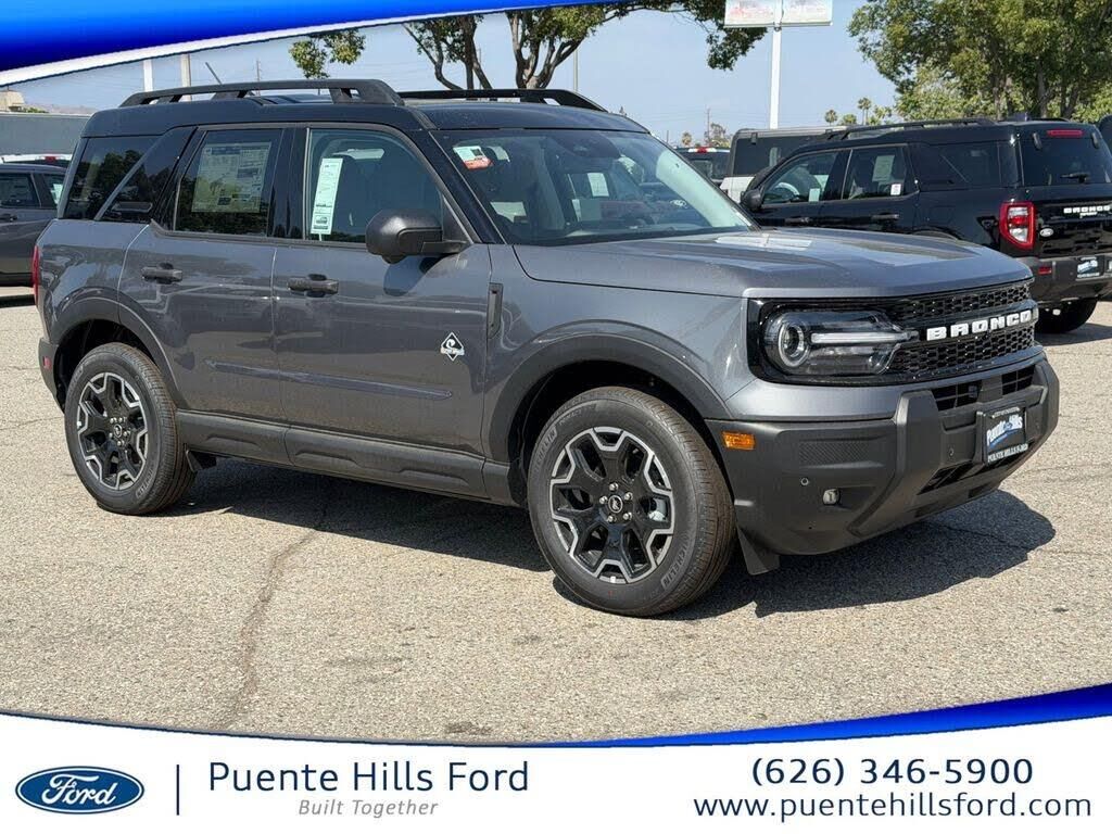 2026 Ford Bronco Sport Outer Banks — photo 1 of 1