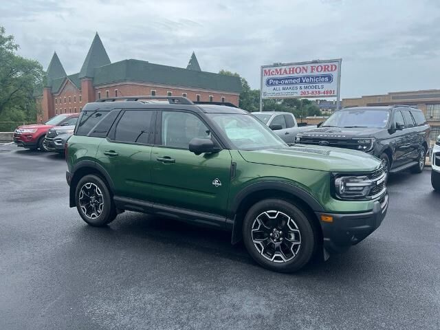 2025 Ford Bronco Sport Outer Banks — photo 1 of 26