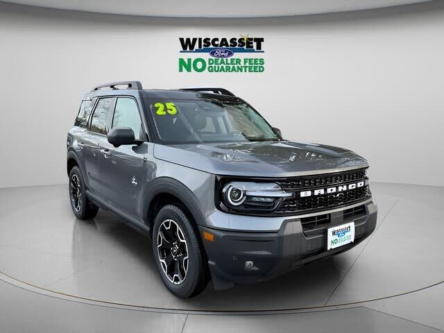 2025 Ford Bronco Sport Outer Banks — photo 1 of 1