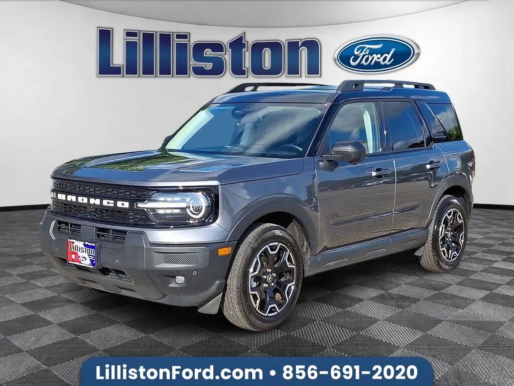 2025 Ford Bronco Sport Outer Banks — photo 1 of 26