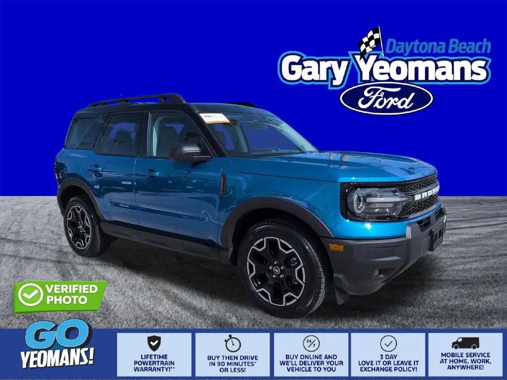 2025 Ford Bronco Sport Outer Banks — photo 1 of 13
