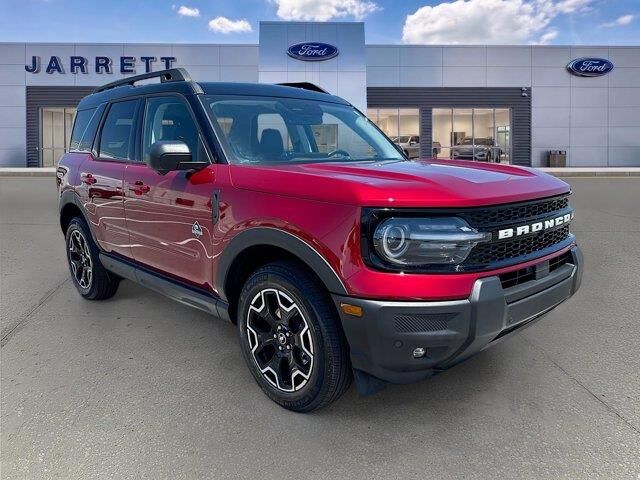 2025 Ford Bronco Sport Outer Banks — photo 1 of 13