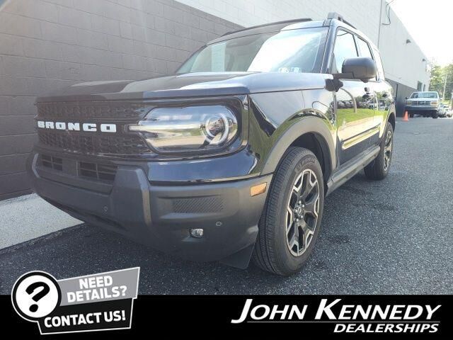 2025 Ford Bronco Sport Outer Banks — photo 1 of 39