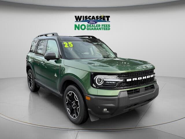 2025 Ford Bronco Sport Outer Banks — photo 1 of 1