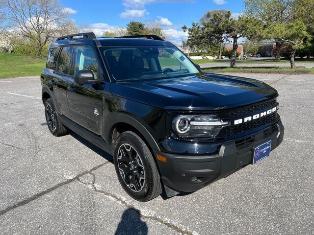 2025 Ford Bronco Sport Outer Banks — photo 1 of 7