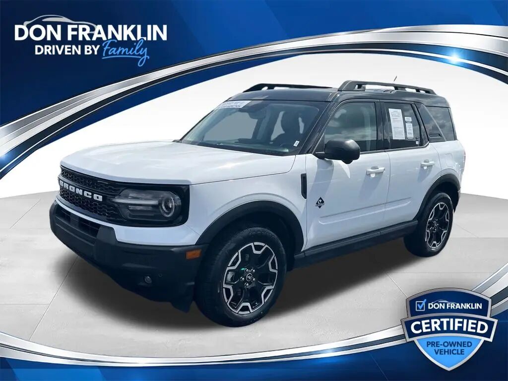 2025 Ford Bronco Sport Outer Banks — photo 1 of 13