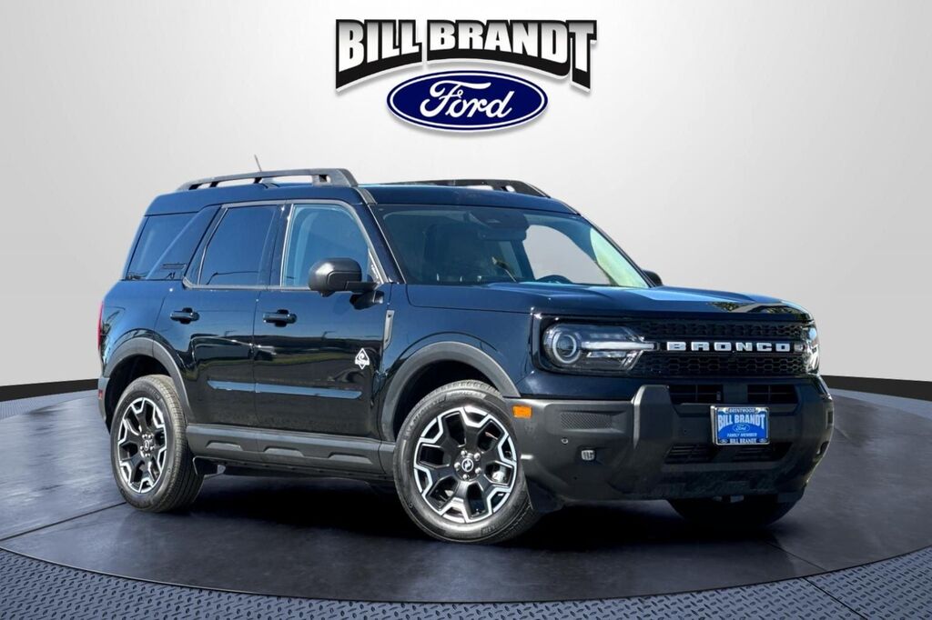 2025 Ford Bronco Sport Outer Banks — photo 1 of 52