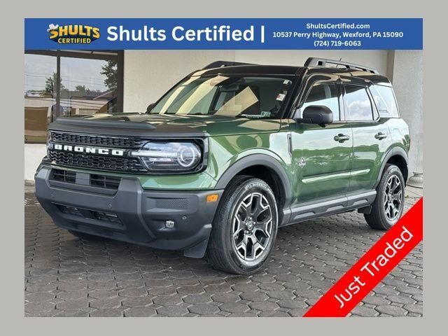 2025 Ford Bronco Sport Outer Banks — photo 1 of 13