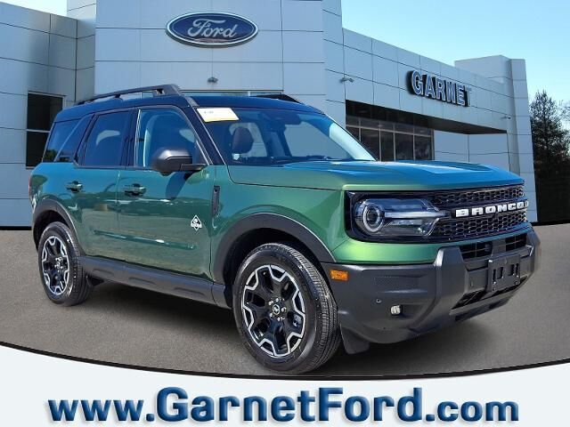 2025 Ford Bronco Sport Outer Banks — photo 1 of 13