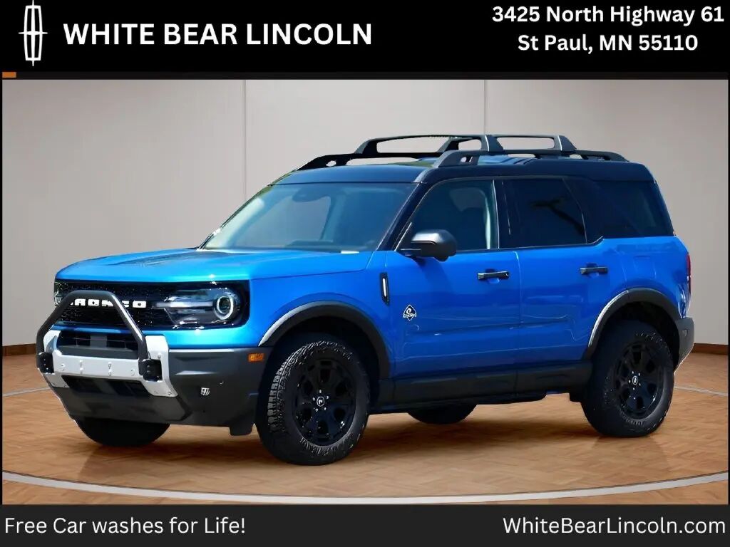 2025 Ford Bronco Sport Outer Banks — photo 1 of 13