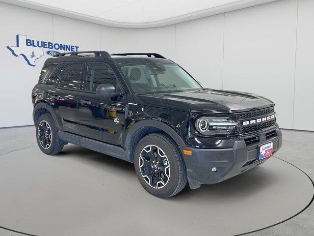 2026 Ford Bronco Sport Outer Banks — photo 1 of 30