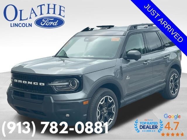 2025 Ford Bronco Sport Outer Banks — photo 1 of 22