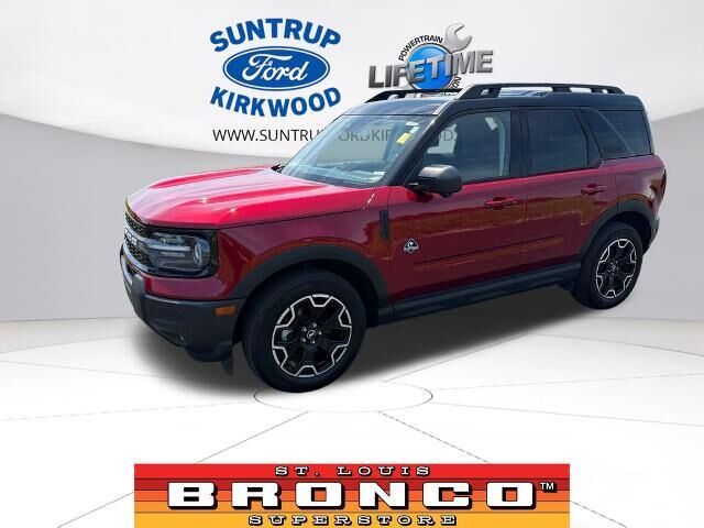 2025 Ford Bronco Sport Outer Banks — photo 1 of 26