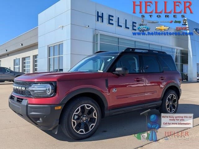 2025 Ford Bronco Sport Outer Banks — photo 1 of 2