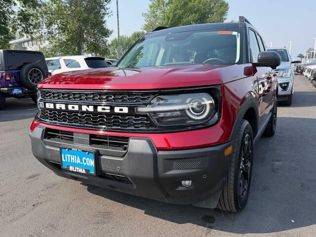 2025 Ford Bronco Sport Outer Banks — photo 1 of 26