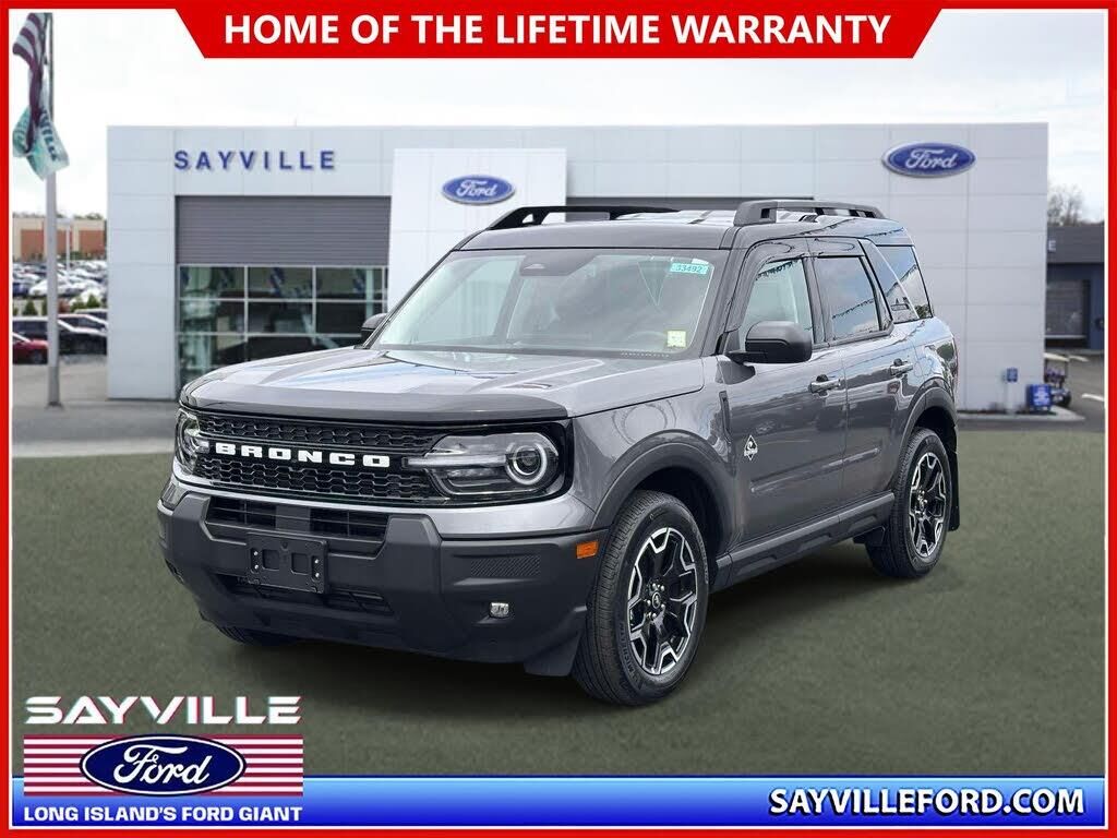 2025 Ford Bronco Sport Outer Banks — photo 1 of 1