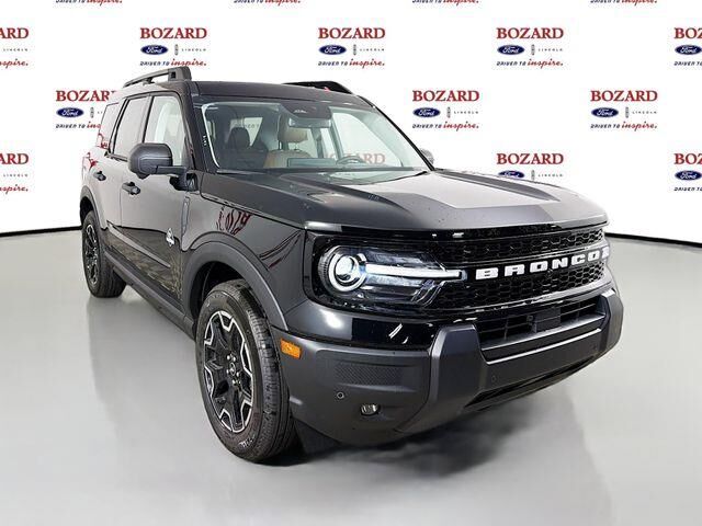 2026 Ford Bronco Sport Outer Banks — photo 1 of 22