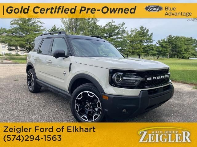2025 Ford Bronco Sport Outer Banks — photo 1 of 10