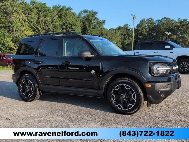 2025 Ford Bronco Sport Outer Banks — photo 1 of 26