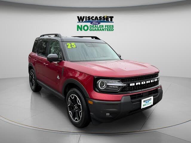 2025 Ford Bronco Sport Outer Banks — photo 1 of 1