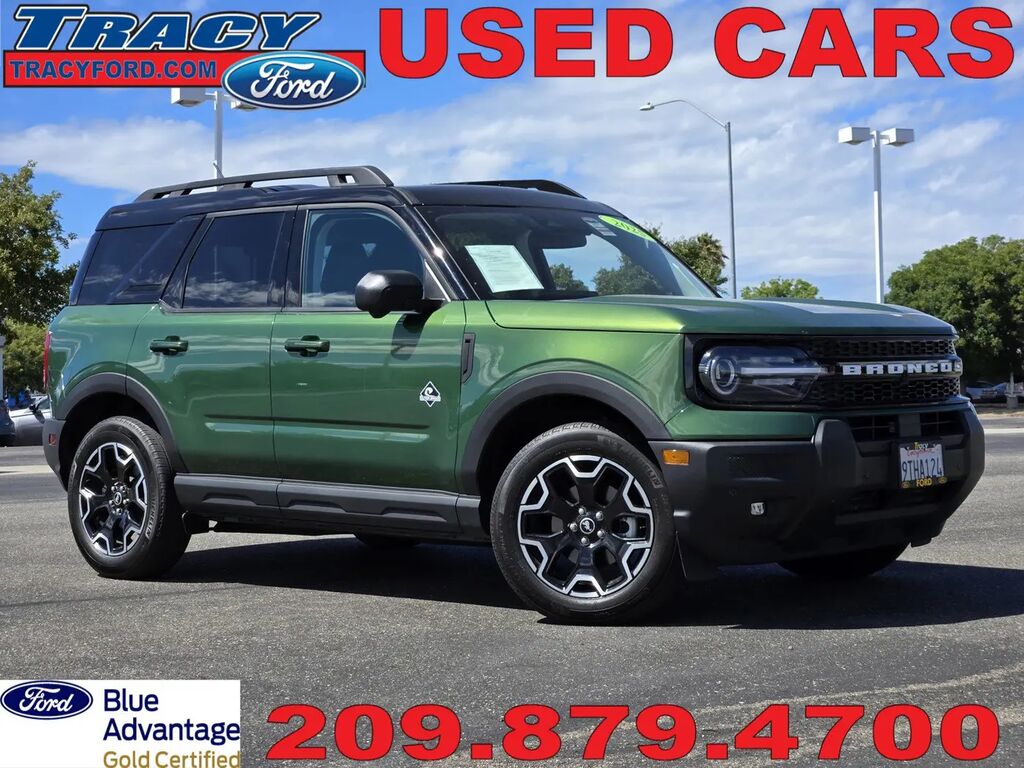 2025 Ford Bronco Sport Outer Banks — photo 1 of 13