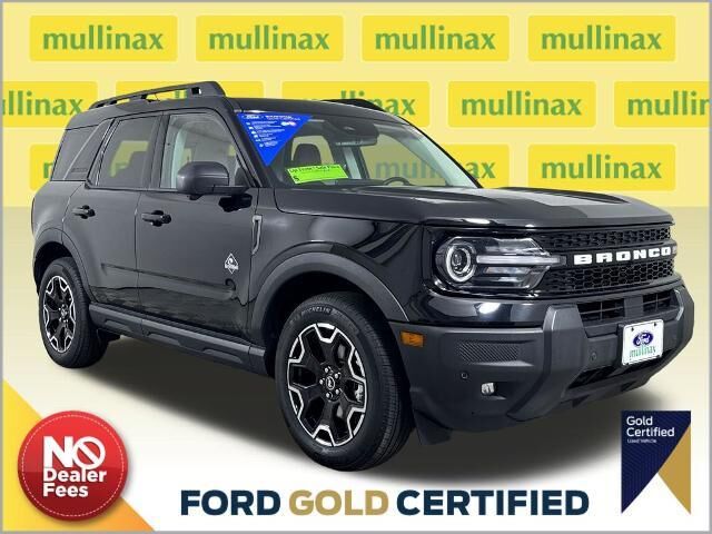 2025 Ford Bronco Sport Outer Banks — photo 1 of 9