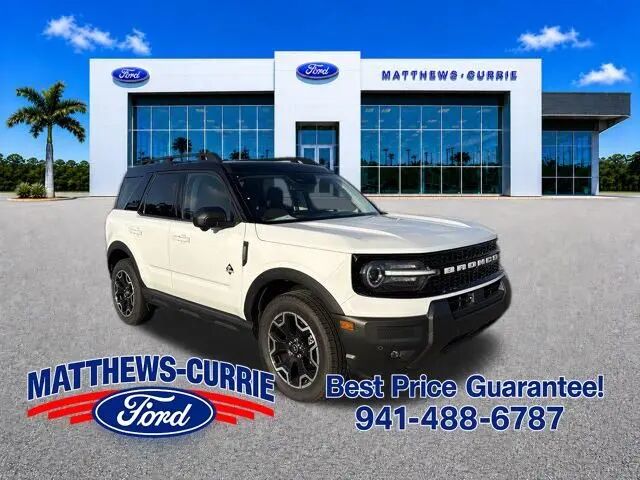 2025 Ford Bronco Sport Outer Banks — photo 1 of 42