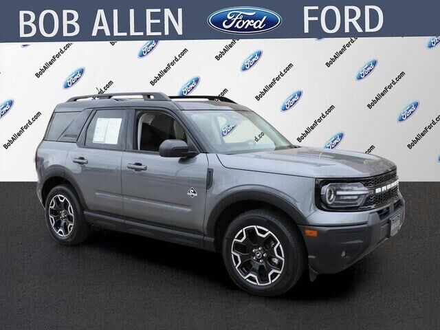 2025 Ford Bronco Sport Outer Banks — photo 1 of 13