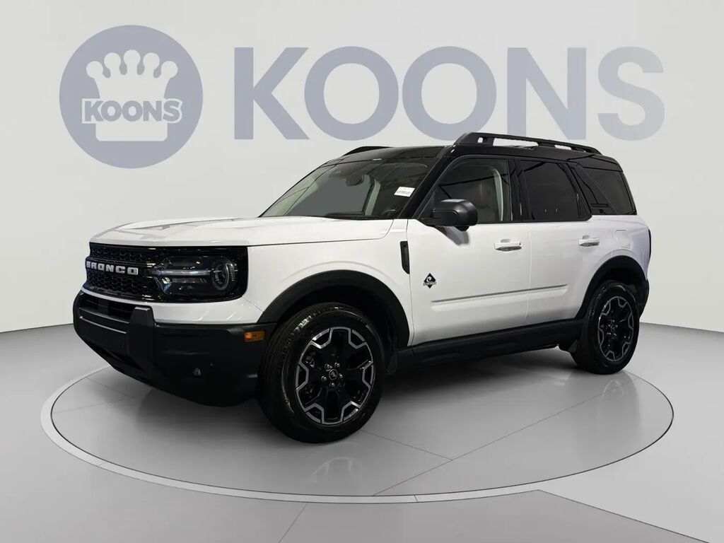 2025 Ford Bronco Sport Outer Banks — photo 1 of 16
