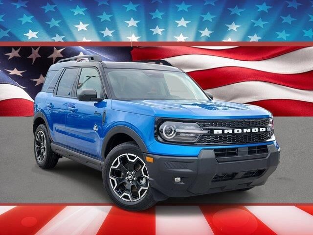 2025 Ford Bronco Sport Outer Banks — photo 1 of 9
