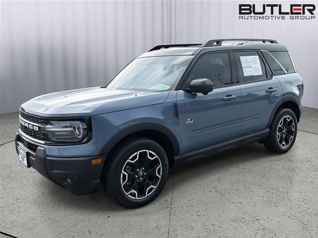 2025 Ford Bronco Sport Outer Banks — photo 1 of 27