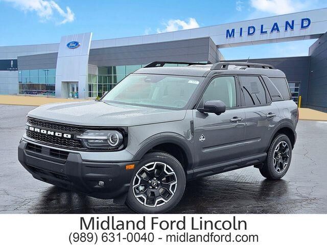 2025 Ford Bronco Sport Outer Banks — photo 1 of 26