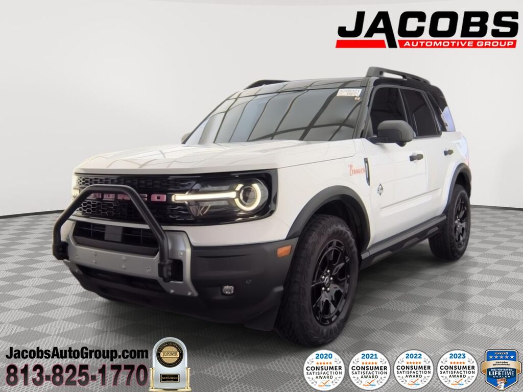 2025 Ford Bronco Sport Outer Banks — photo 1 of 13