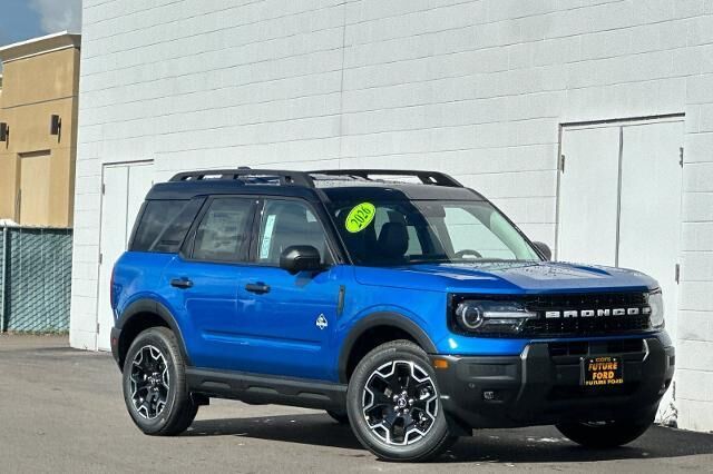 2026 Ford Bronco Sport Outer Banks — photo 1 of 50