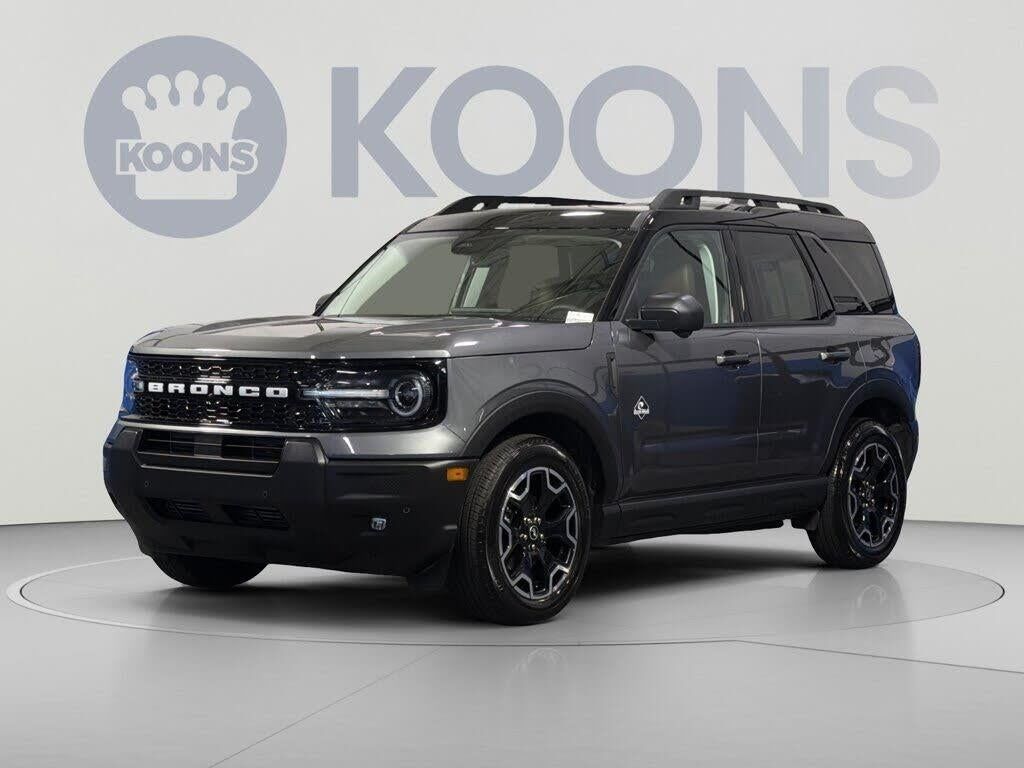 2025 Ford Bronco Sport Outer Banks — photo 1 of 1