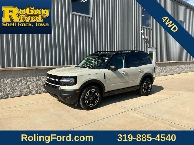 2025 Ford Bronco Sport Outer Banks — photo 1 of 9