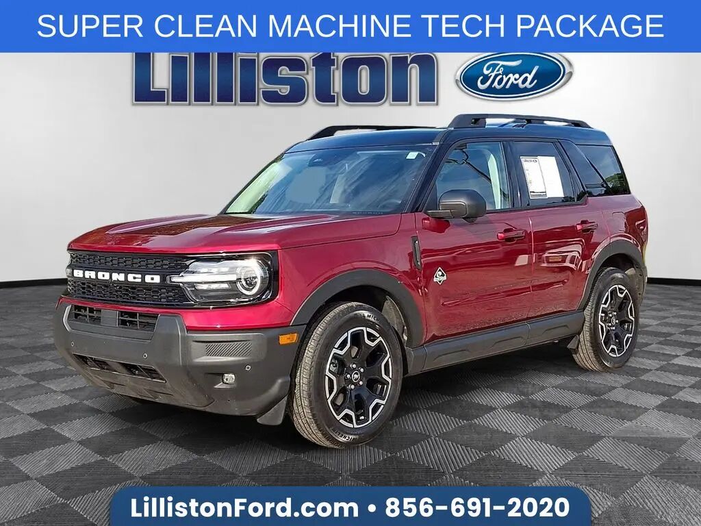 2025 Ford Bronco Sport Outer Banks — photo 1 of 13
