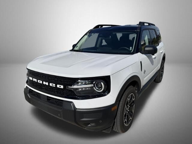 2025 Ford Bronco Sport Outer Banks — photo 1 of 7
