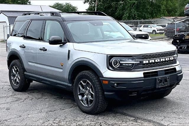 2021 Ford Bronco Sport Badlands — photo 1 of 26