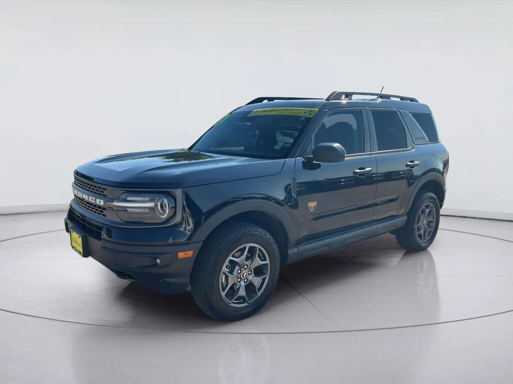 2024 Ford Bronco Sport Badlands — photo 1 of 23