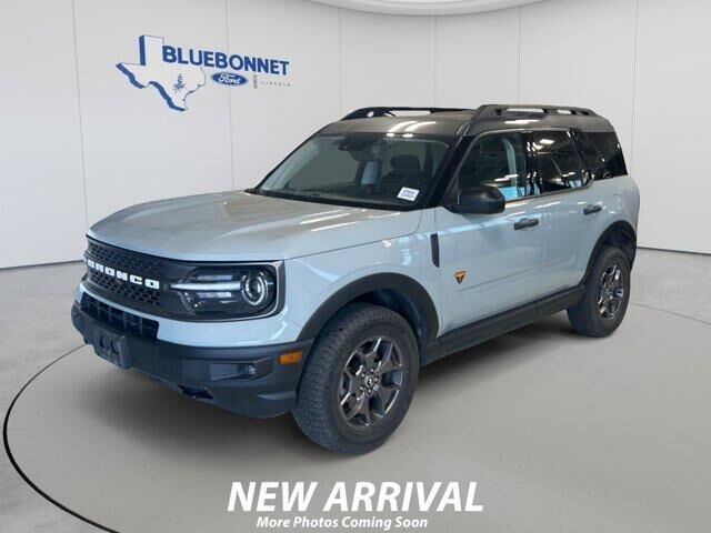 2023 Ford Bronco Sport Badlands — photo 1 of 26