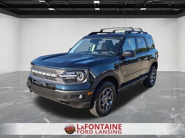 2023 Ford Bronco Sport Badlands — photo 1 of 13